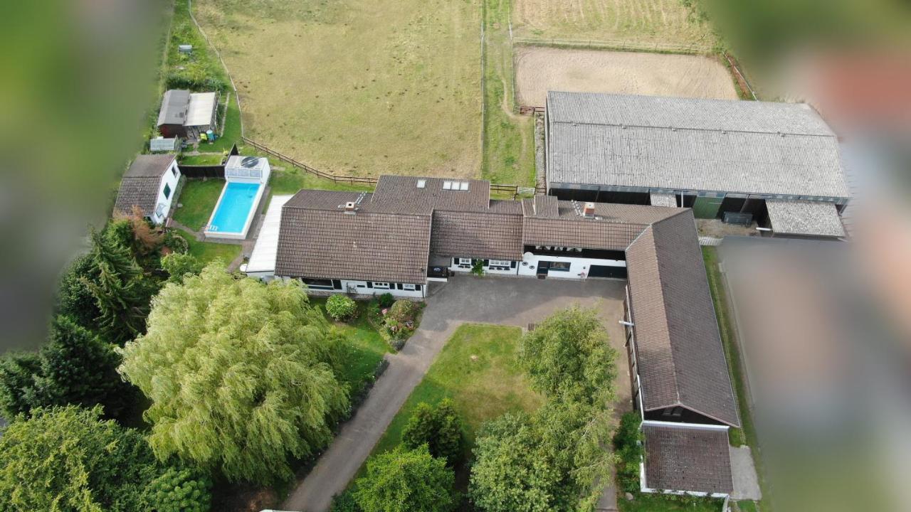 Landhaus Hideaway Mit Aussenpool, Sauna Und Kamin Bosau Eksteriør bilde